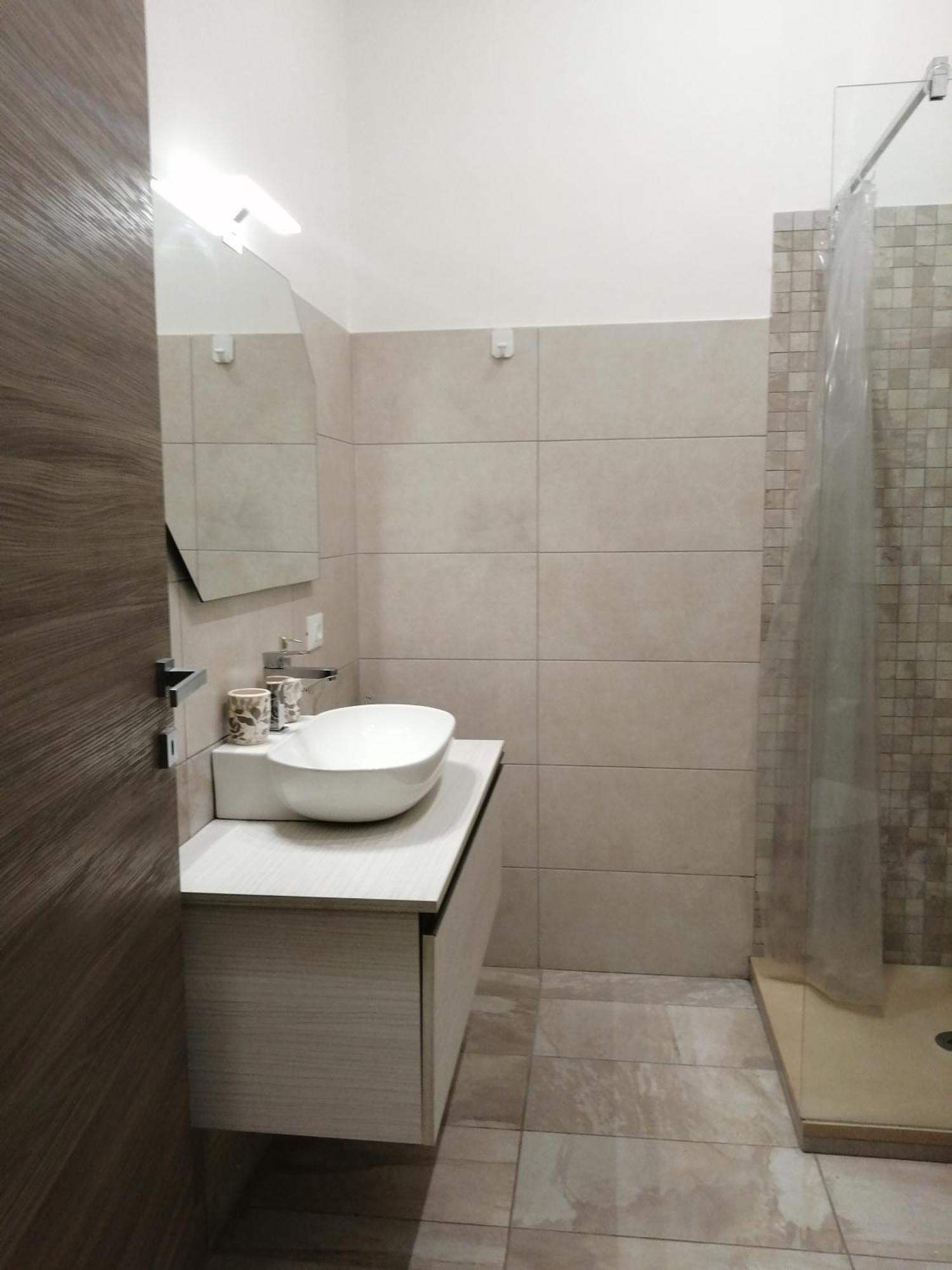 Apartment New Varese Venus *