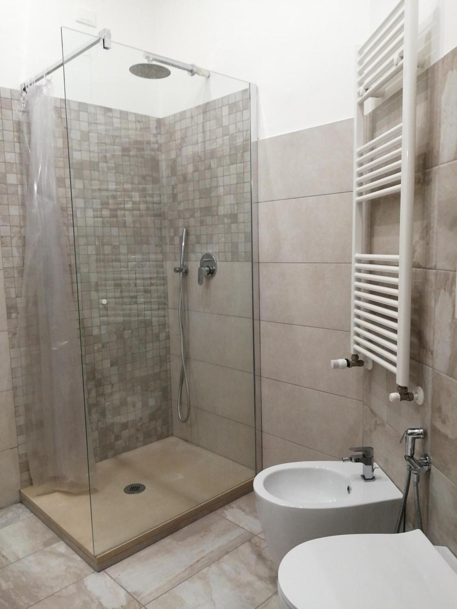 New Varese Venus Apartment *