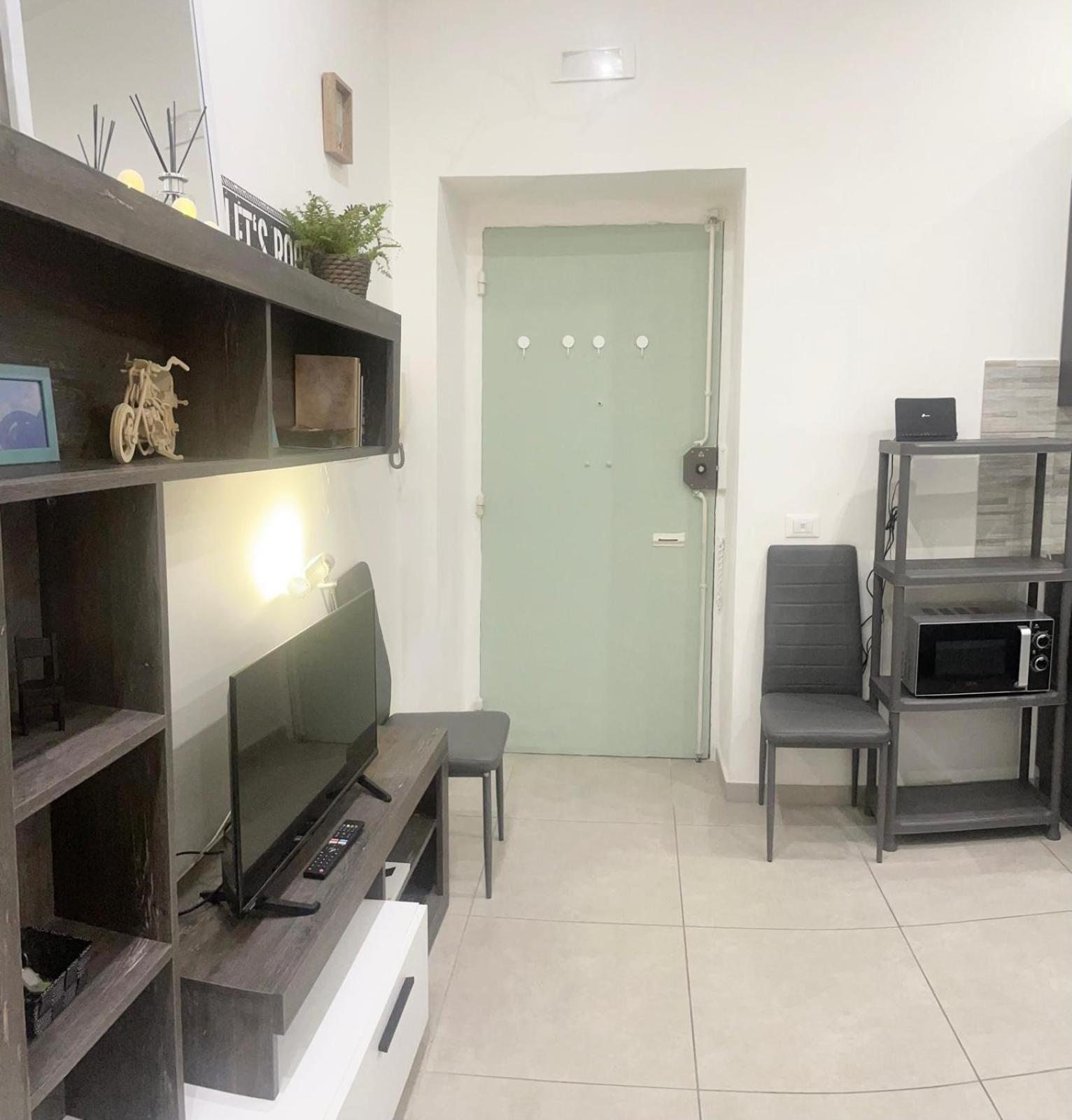 New Varese Venus Apartment *